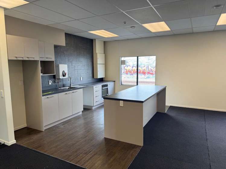 5-9 Washington Way Sydenham_6