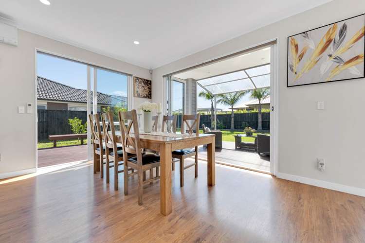 7 Defender Crescent Beachlands_17