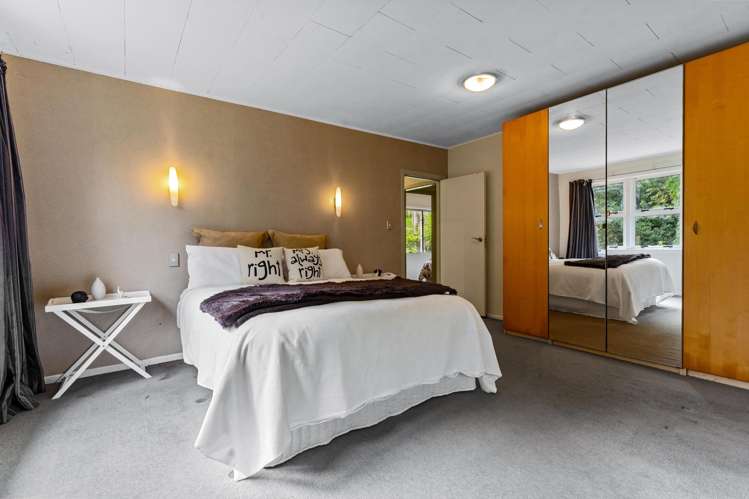 10 Hobbs Road Matakatia_15