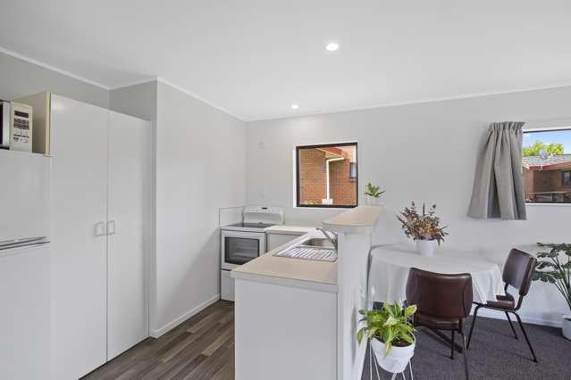 22/151 Kitchener Road Pukekohe_2