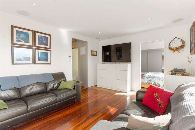 1/730 Beach Road Browns Bay_8