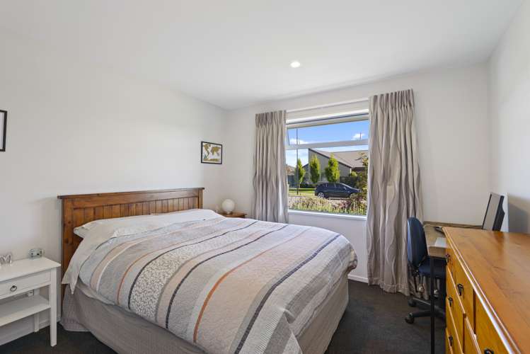 19 Craig Thompson Drive Lincoln_11