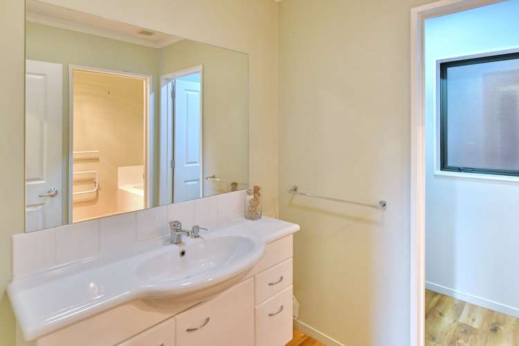 12 John Leith Place Leithfield_15