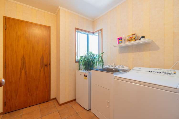 79 Sandy Brown Road Te Anau_22