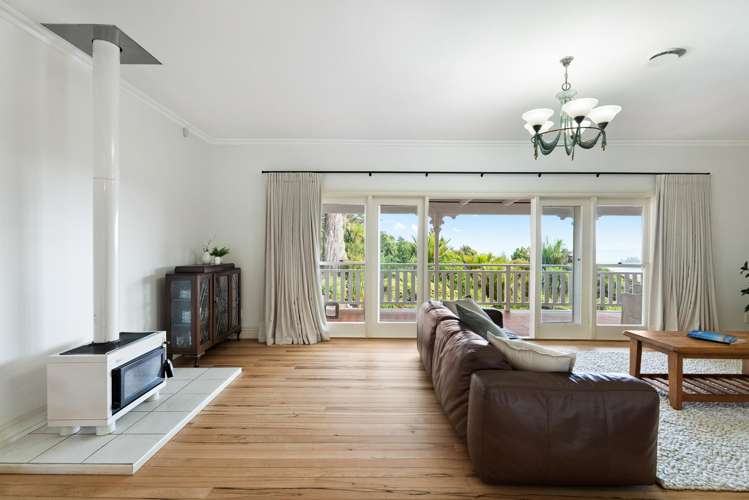 16 Scenic Drive Titirangi_9