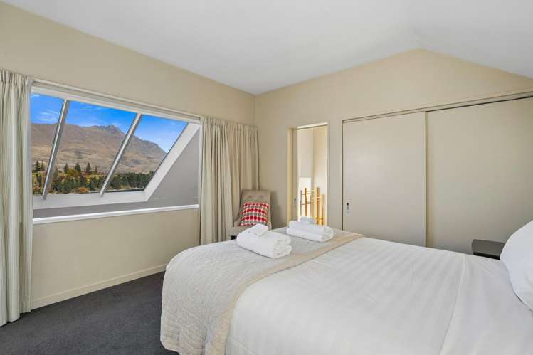 15 The Terrace Queenstown_11