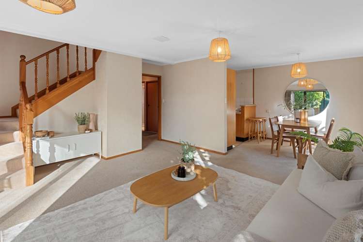 1A Augusta Place Te Kamo_16