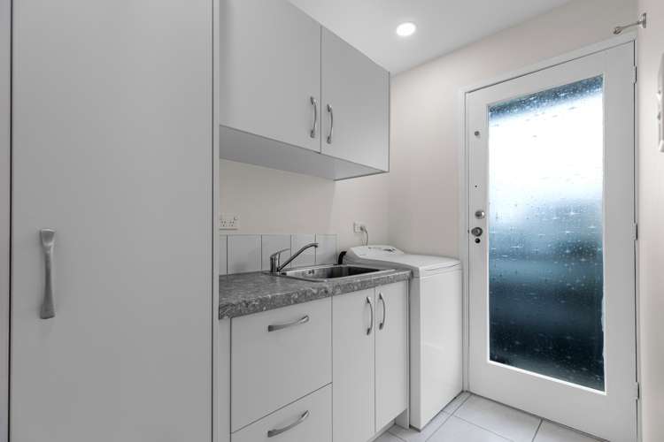 24a Wickham Place Hairini_16