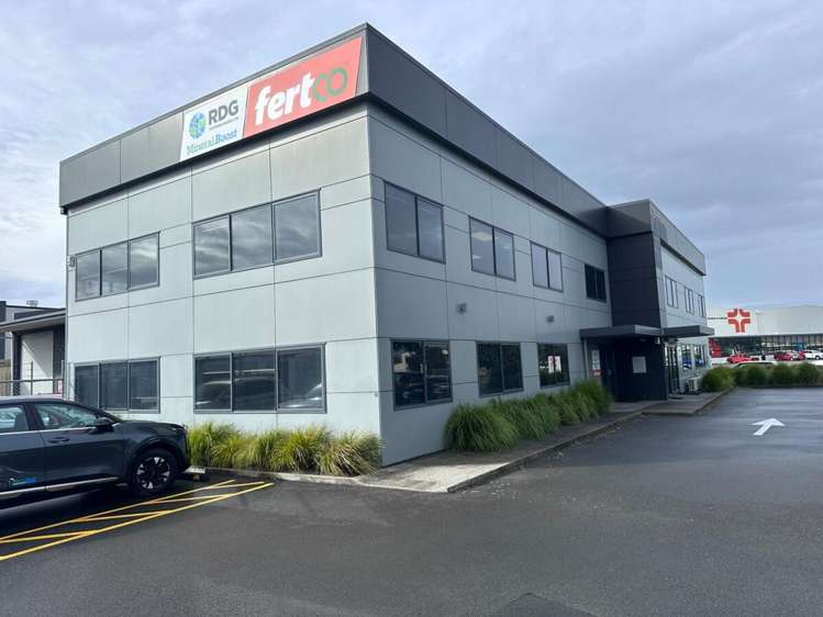 Level 1/20 Jean Batten Drive Mount Maunganui_0