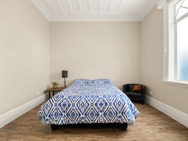 6 Magnetic Street Port Chalmers_13