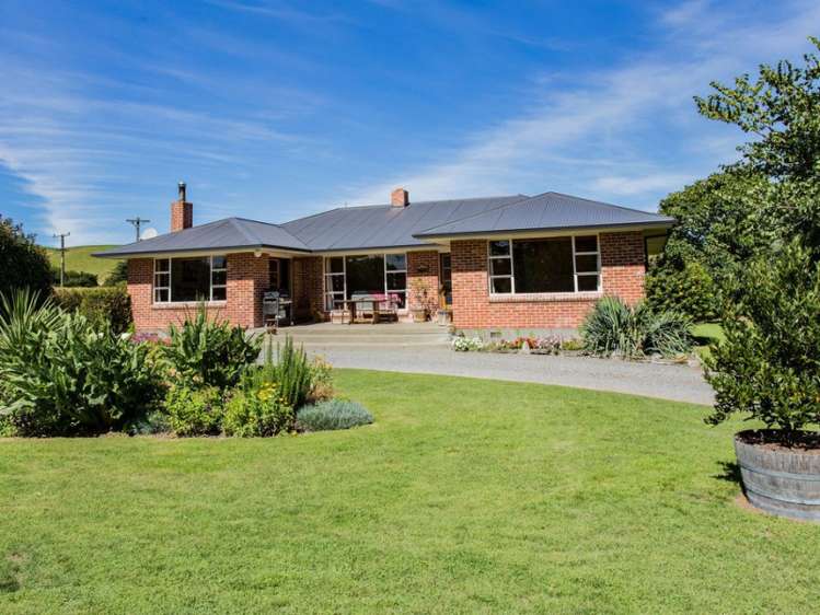 202 Stockgrove Road Amberley_21