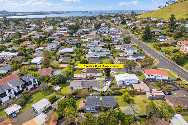 37 Wallace Road Mangere Bridge_26