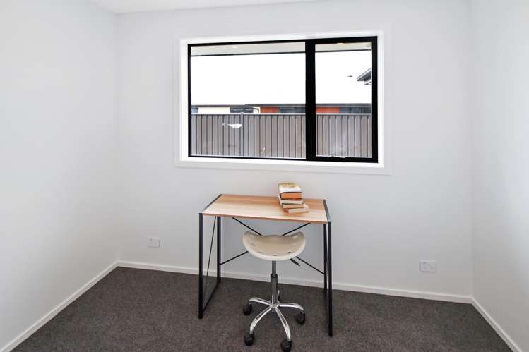 25 Lakeland Avenue Twizel_12