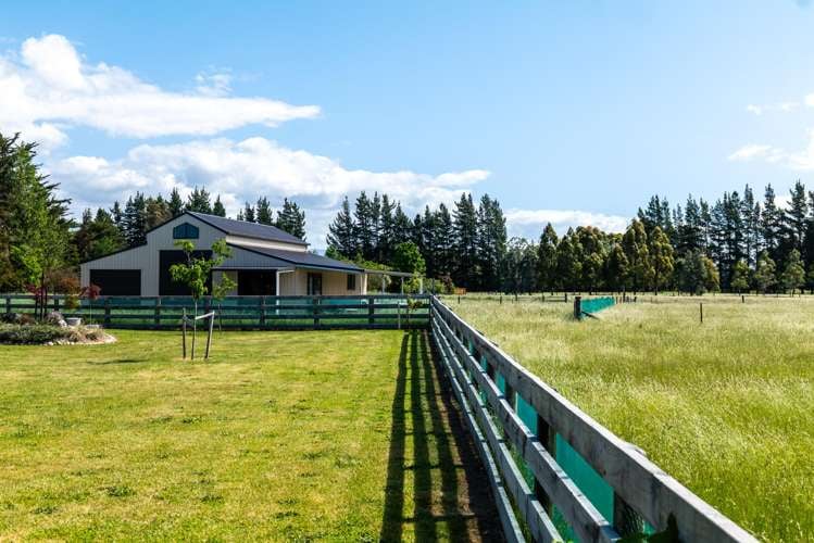 2672 State Highway 63 Wairau Valley_22