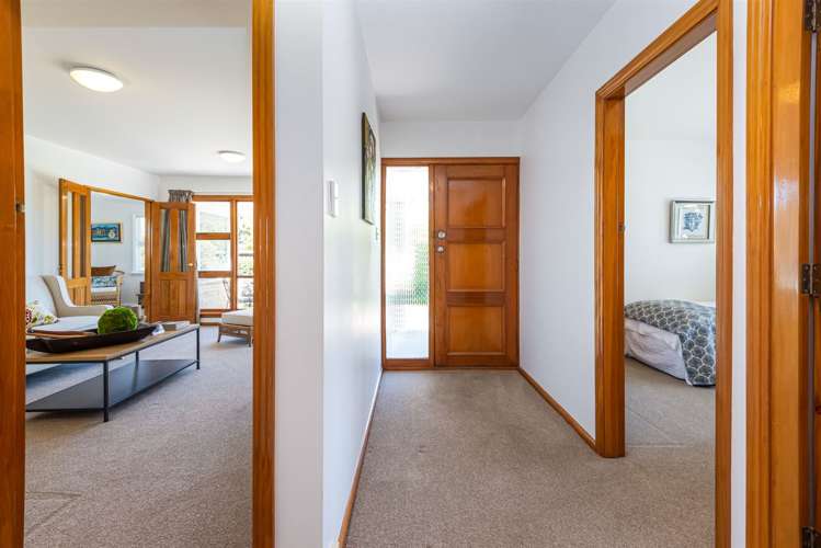 29 Rossiter Avenue Redwood_8