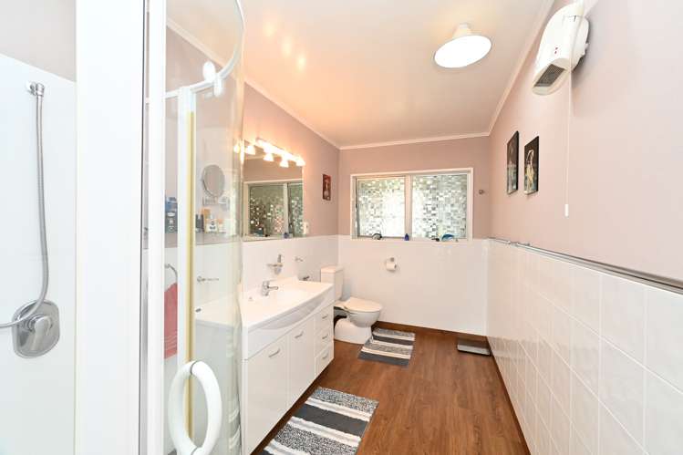 21 Konini Crescent Pirimai_9