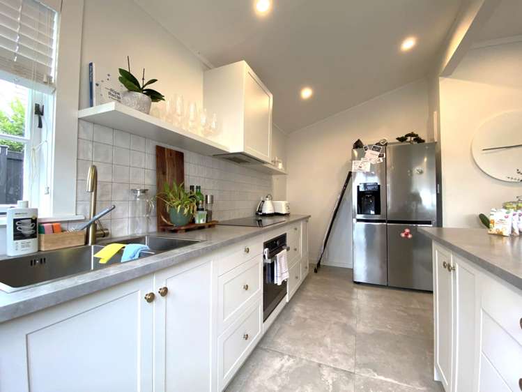 2/52 Dominion Street Takapuna_8