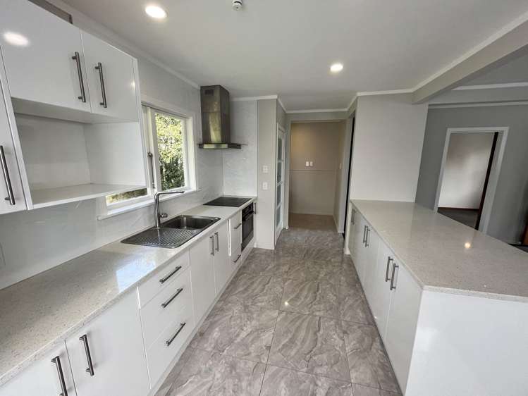 2 Kelston Street New Lynn_9