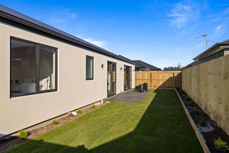 9 Llew Summers Street Belfast_16