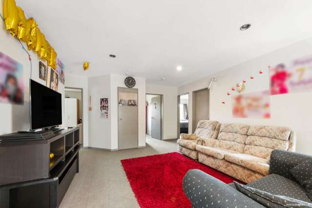 17b Scotstoun Place Glen Eden_4
