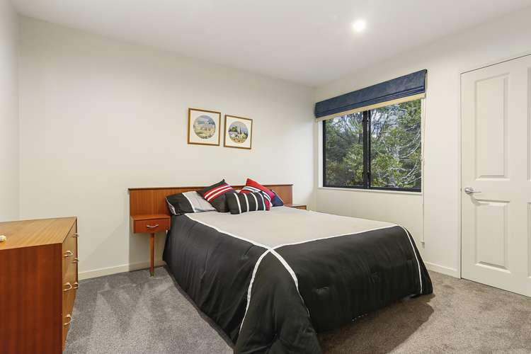 11g Longfellow Parade Glen Eden_13