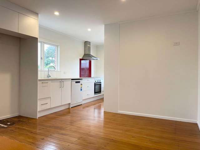 105 Ash Street Avondale_2