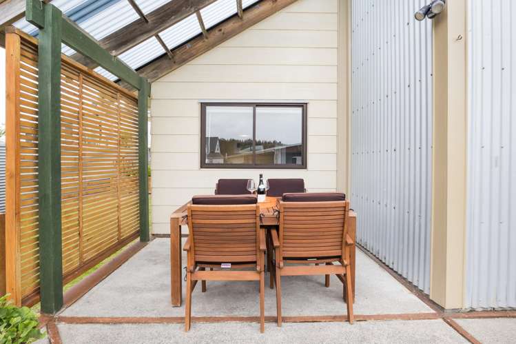 5 Hennessy Street East Foxton Beach_26