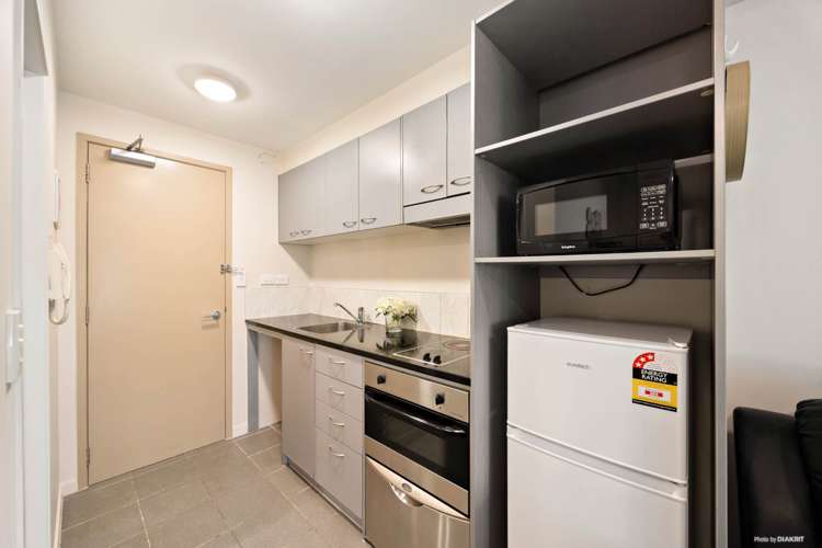 721/135 Hobson Street Auckland Central_7