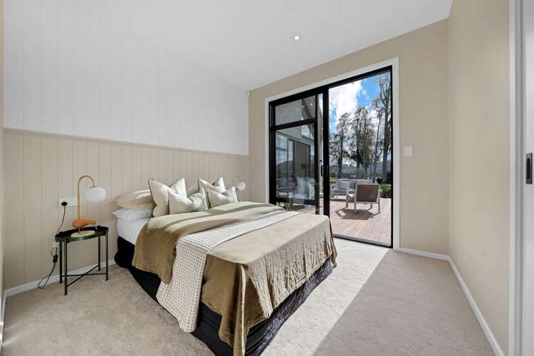 5 Meadows Drive Clevedon_13