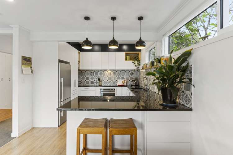 58a Kings Road Panmure_7