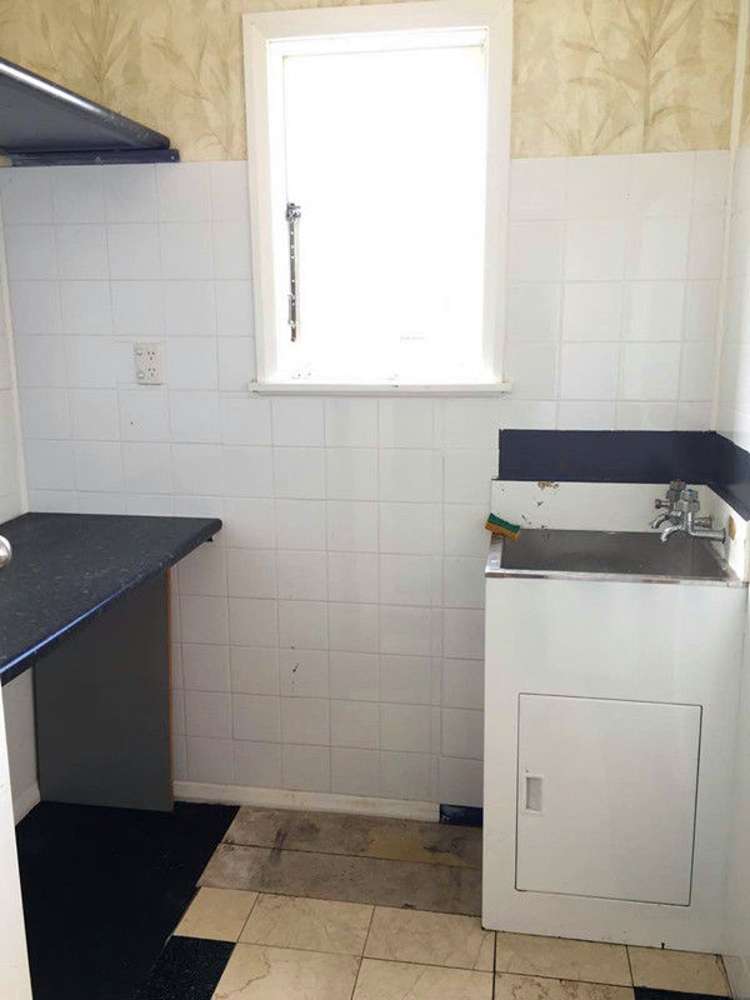 1/19 Sutton Crescent Papakura_7