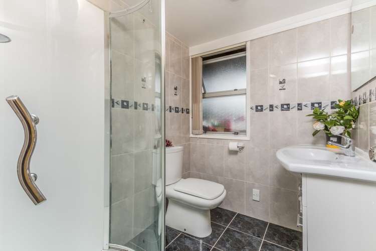 37 Barrack Road Mount Wellington_11