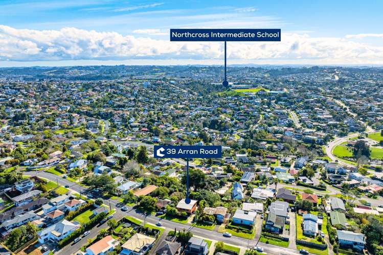 39 Arran Road Browns Bay_21