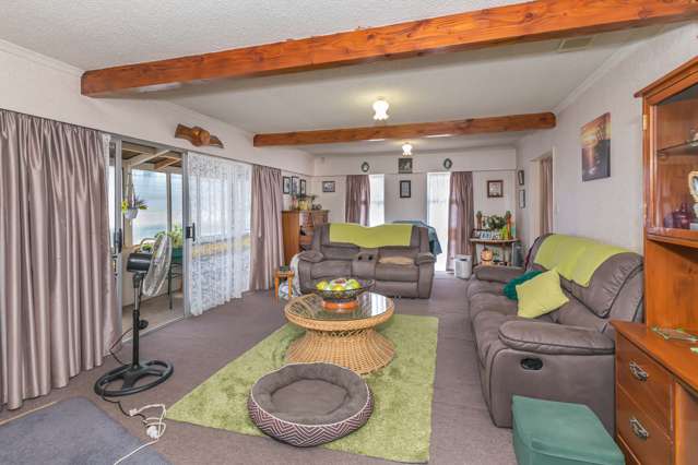 28 Barling Street Himatangi Beach_3