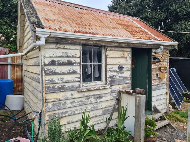 1596 Cape Palliser Road Cape Palliser_12