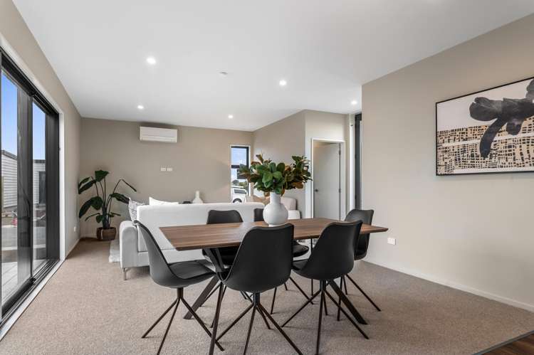 1/30 George Street Rolleston_6