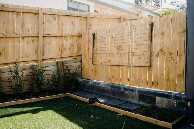 18/694-696 Whangaparaoa Road Stanmore Bay_4