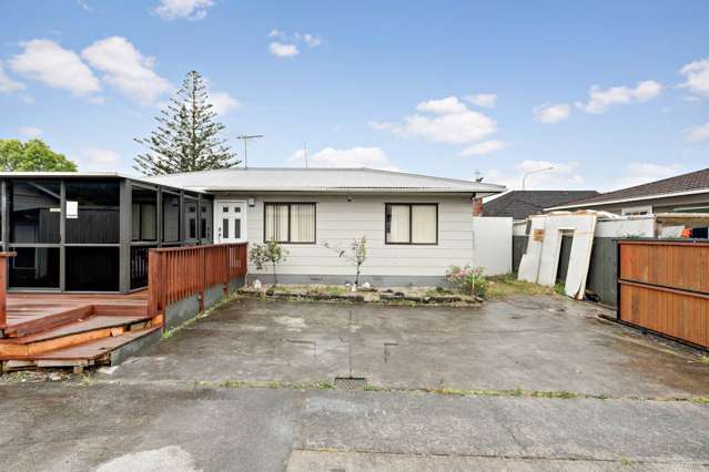 2/224 Massey Road Mangere East_1