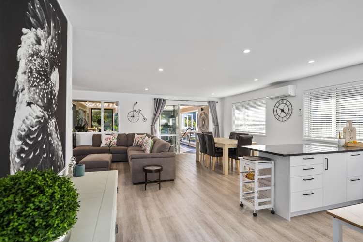 168 Ballintoy Park Drive Welcome Bay_2