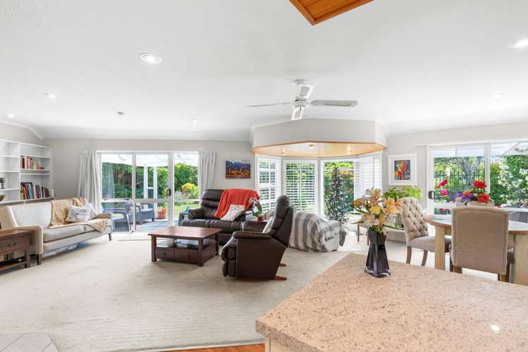 50b Karnak Crescent Russley_4