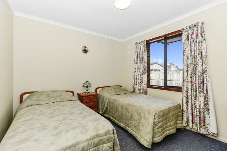 14a Poaka Avenue Dinsdale_8