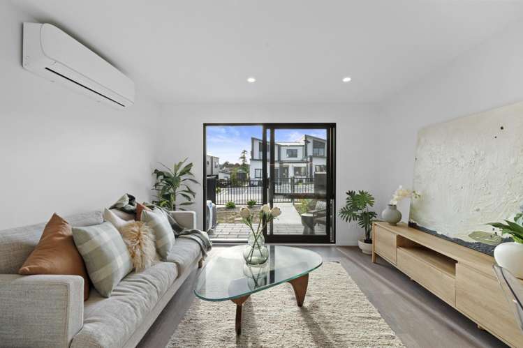 2/4 Glenburn Road Hobsonville_8