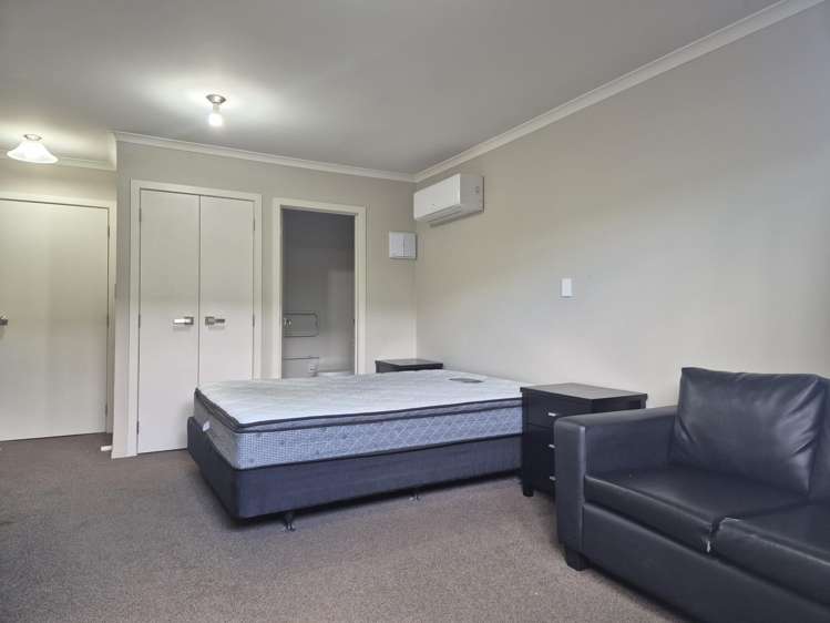 3D Rostrevor Street Hamilton Central_6