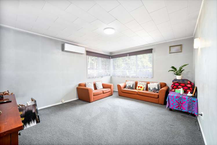 2/15 Larissa Avenue Henderson_7