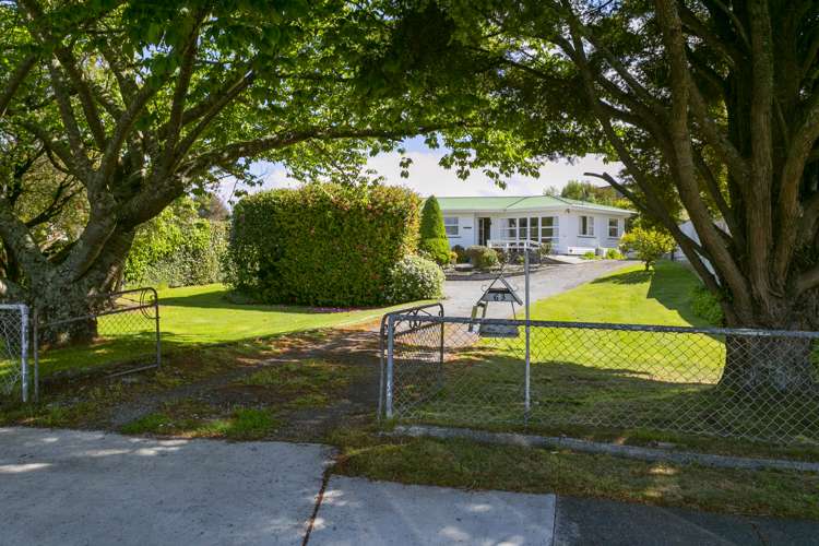 63 Hinemoa Avenue Taupo_18