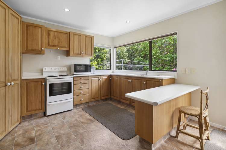 100 Stokes Valley Road Stokes Valley_5