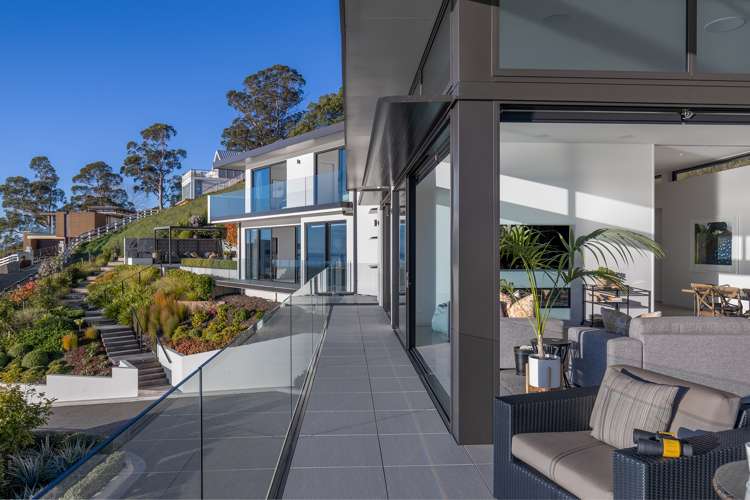 85 The Cliffs Britannia Heights_9