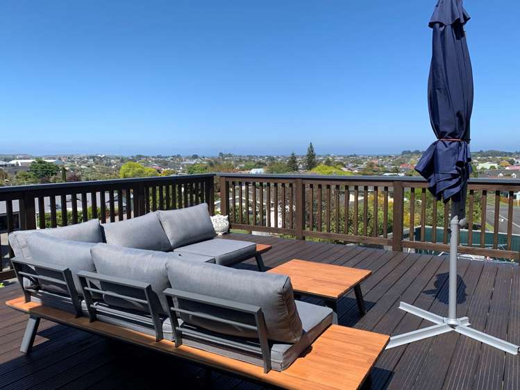 5 Charles Close Springvale_17