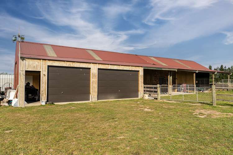 243 Mount Thomas Road Fernside_11