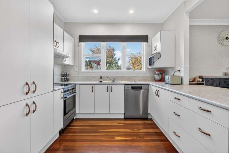 6 Tawa Street_2